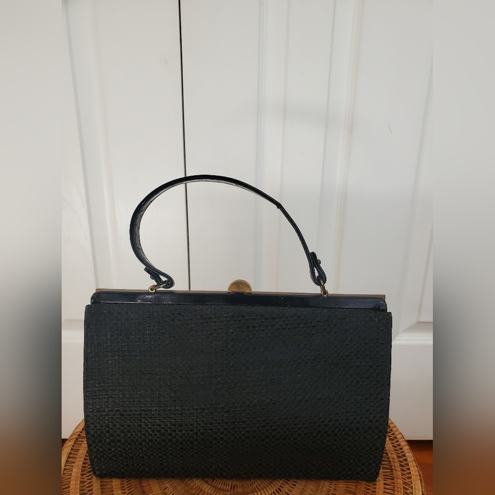 Vintage Black Wicker Frame Top Handbag Gold Leather Accents Kiss Lock Closure - Picture 8 of 11